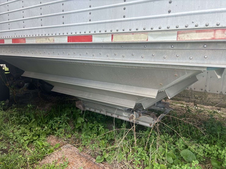 wilson-pace-setter-hopper-bottom-semi-trailer-image-8