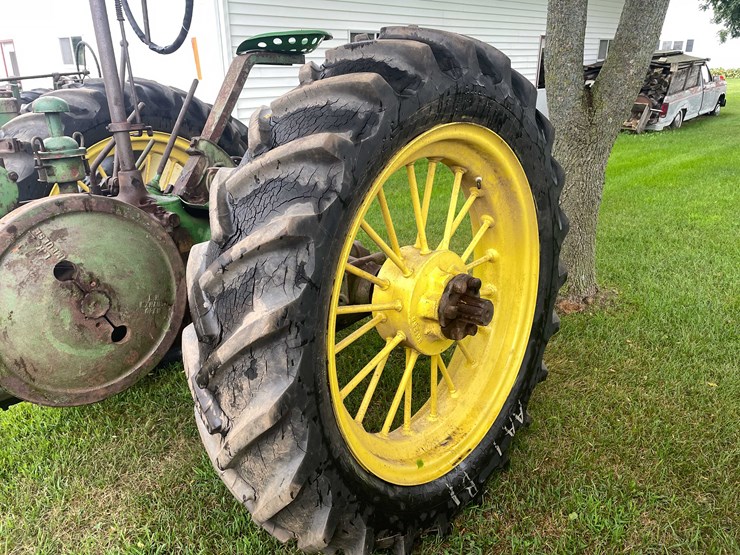 #6676-•-john-deere-parts-tractor-image-14