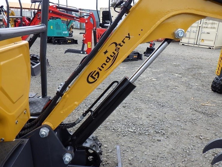 2025-cfg-mx12rx-hydraulic-excavator-image-11