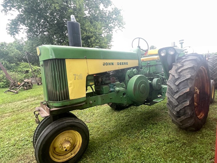 #6685-•-1959---1960-john-deere-tractor-image-3