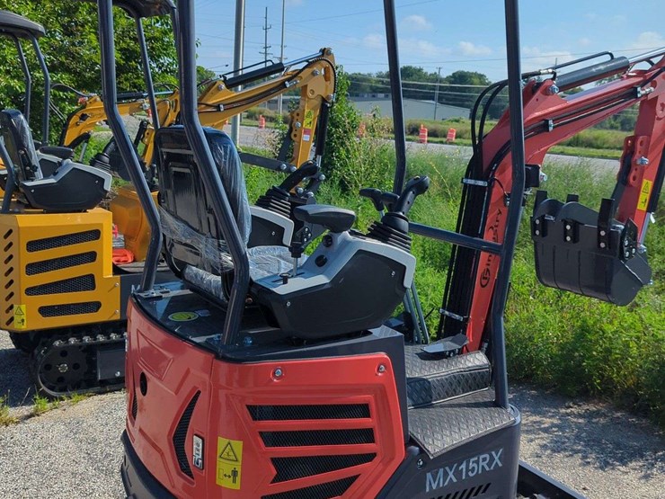cfg-industrial-mini-excavator---mx15rx---(2025)-image-8