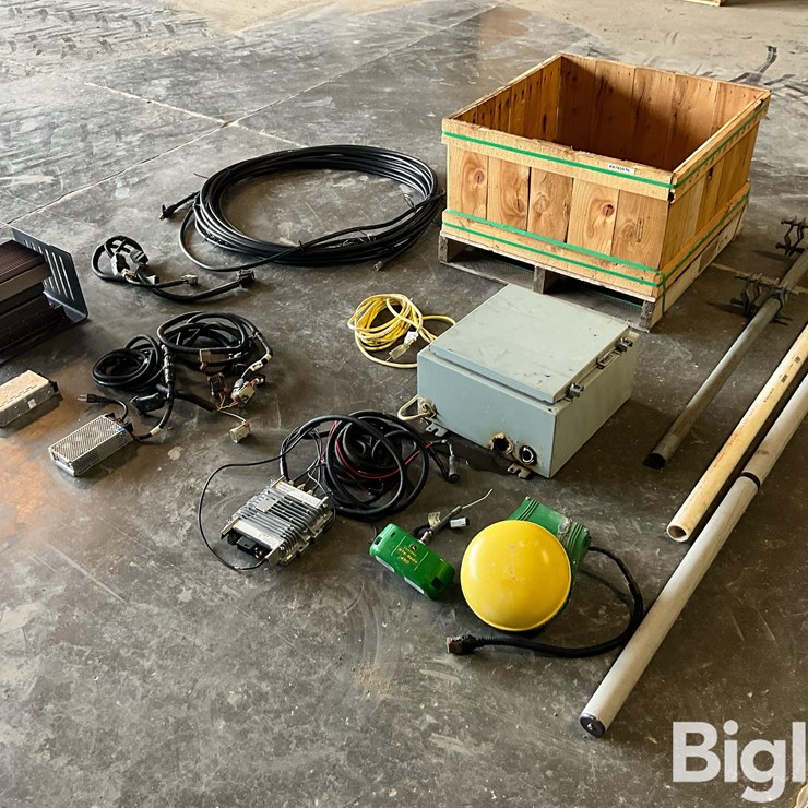 John Deere RTK Base Station System