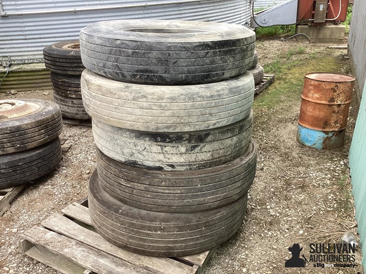 11r24.5-tires-image-6