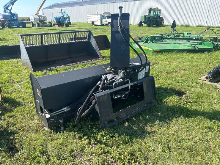 snow-blower-image-3