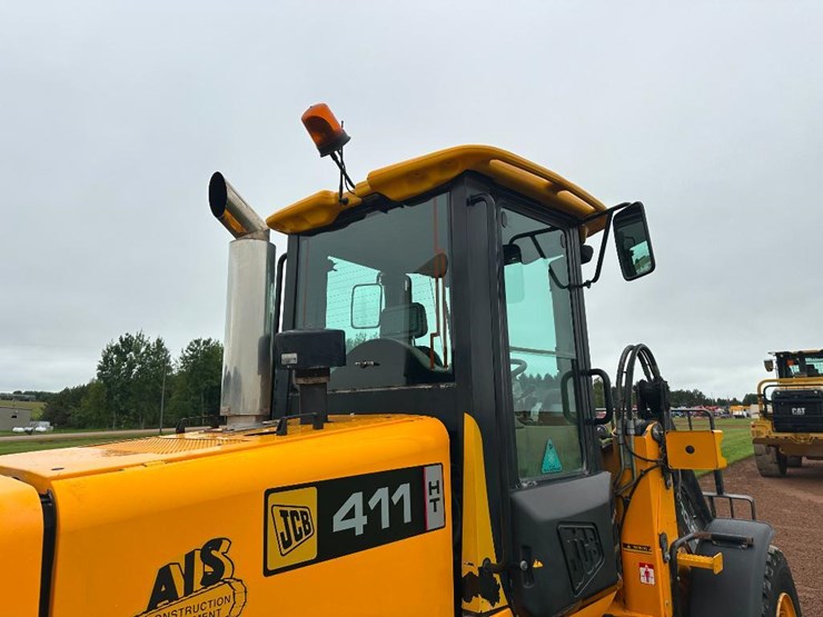 2002-jcb-411ht-image-16
