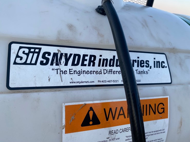 snyder-55-gal-12-volt-sprayer-image-2