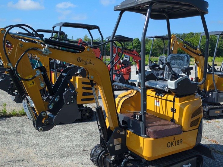 cfg-industrial-mini-excavator---qk18r---(2025)-image-1