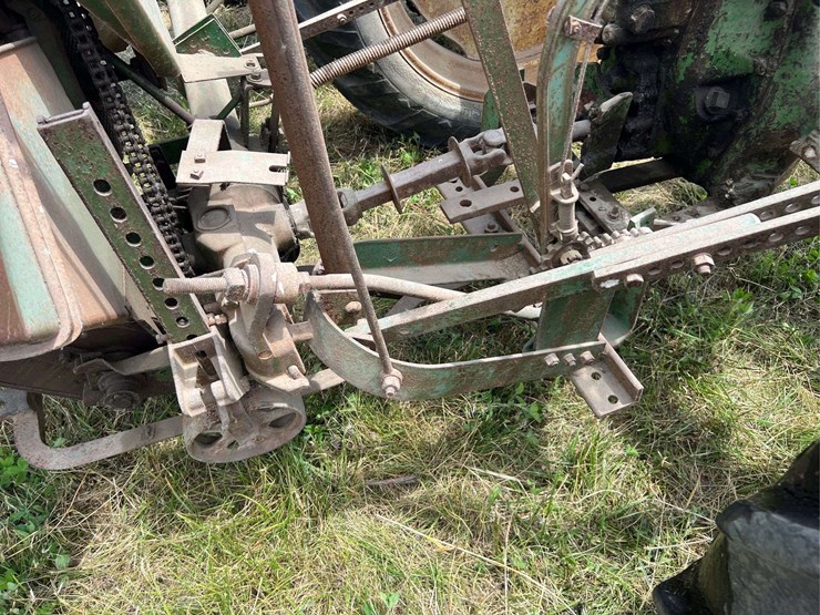 john-deere-b-image-49