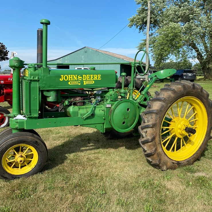JOHN DEERE A