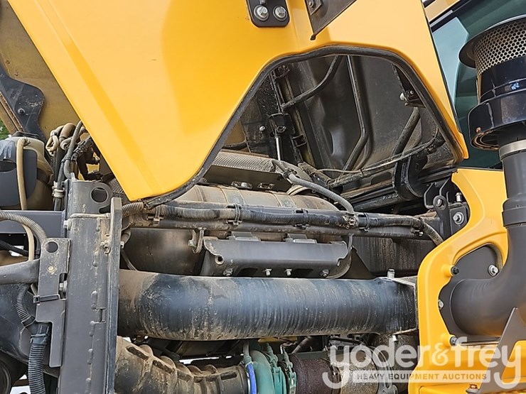 2020-volvo-l60h-image-41