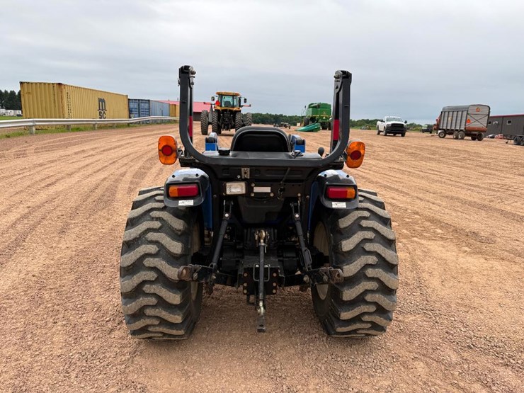 2010-new-holland-boomer-30-image-5