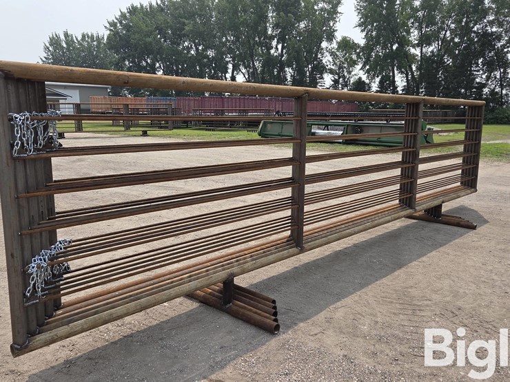 24'-free-standing-panels-(bid-per-unit)-image-3