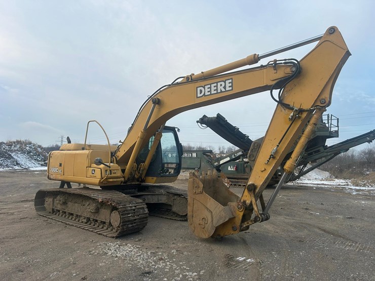 2003-deere-200c-lc-image-9