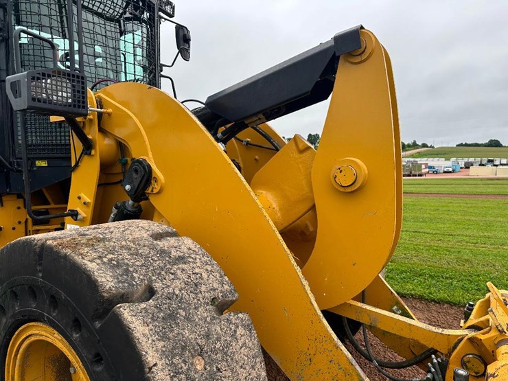 2019-caterpillar-938m-image-43