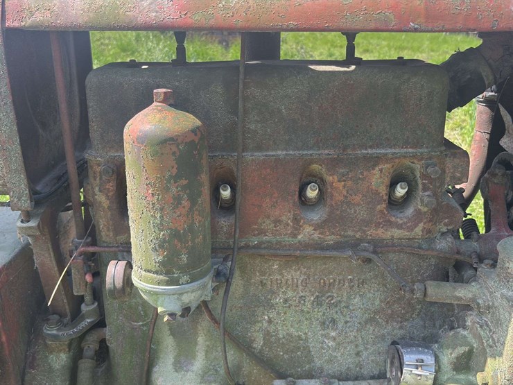 farmall-f30-image-21