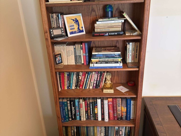 bookshelf-and-contents-(books-and-decor)-image-1