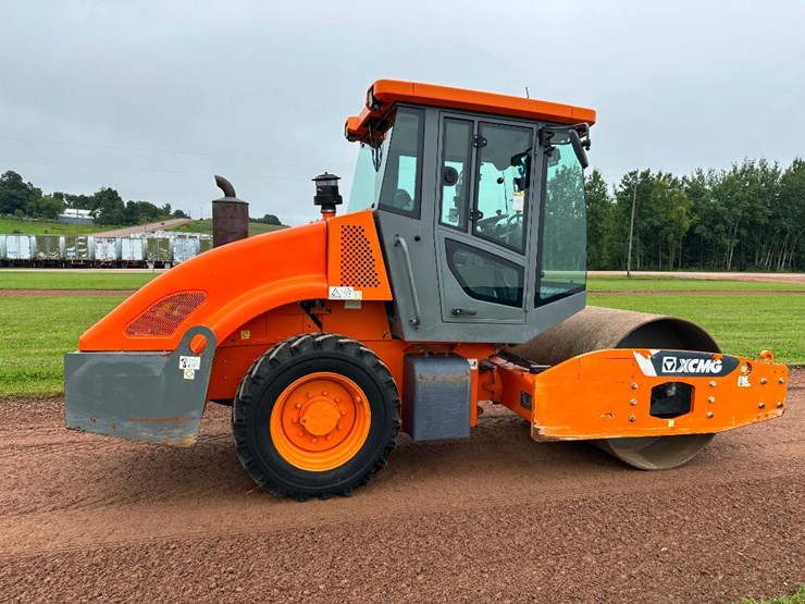 2018-xcmg-cv83pd-image-4