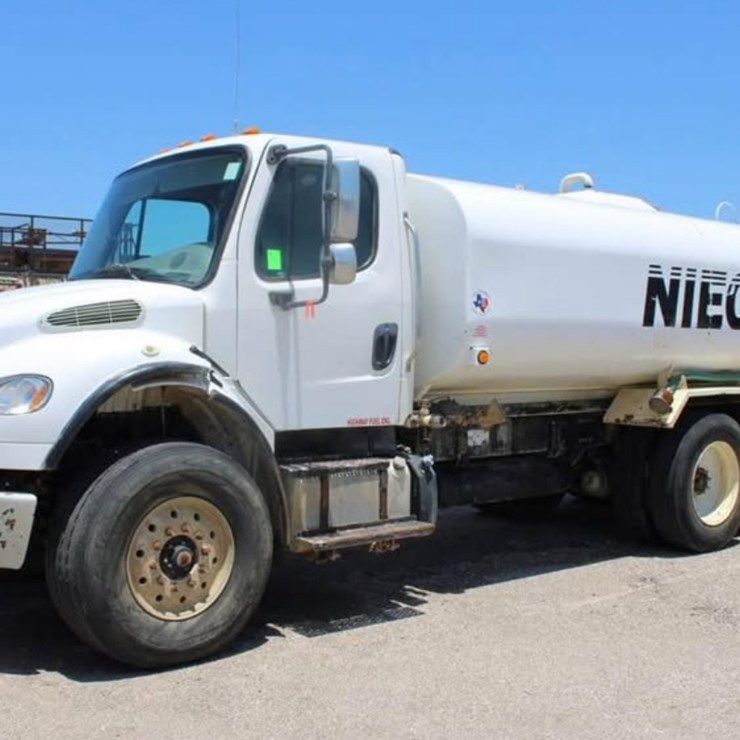 #2212 • 2019 Freightliner Water Truck