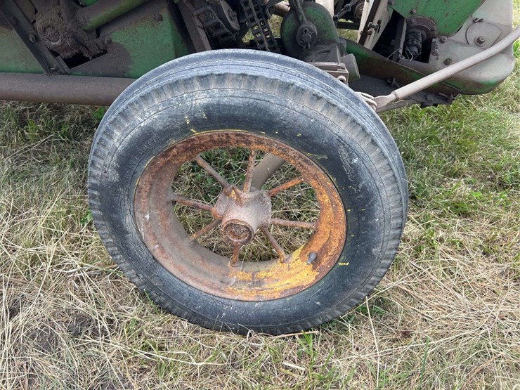 john-deere-b-image-67