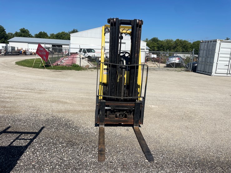 #6275-•-2011-hyster-40-forklift-image-2