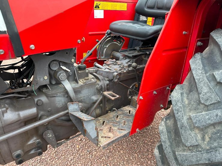 massey-ferguson-231-image-28