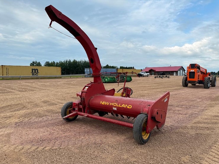new-holland-38-image-3