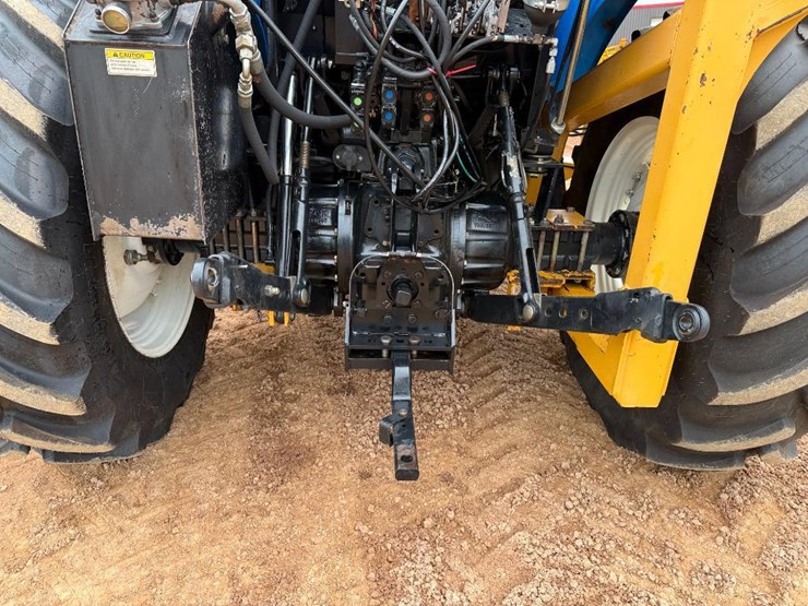 2016-new-holland-ts6.110-image-35