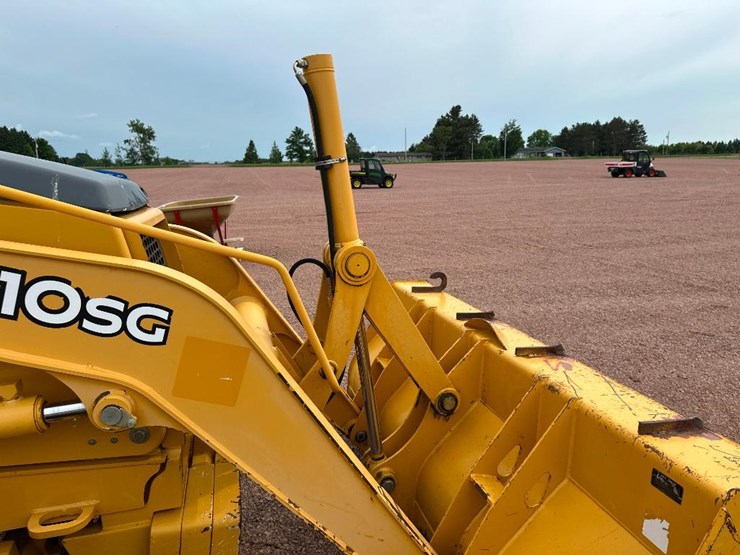 2006-deere-310sg-image-42