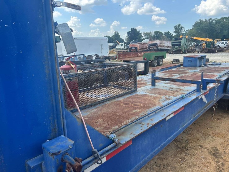 2013-5'-x-22'-t/a-gooseneck-trailer-image-8