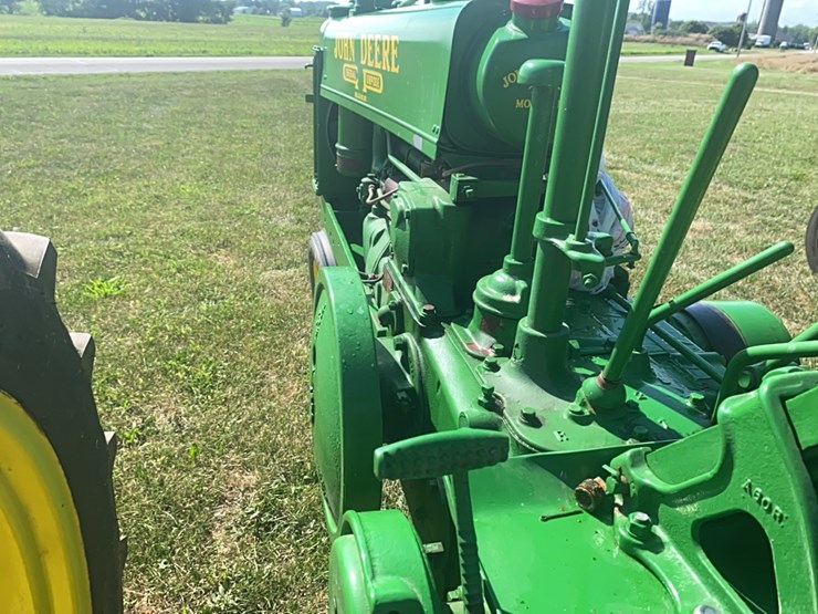 john-deere-b-image-22