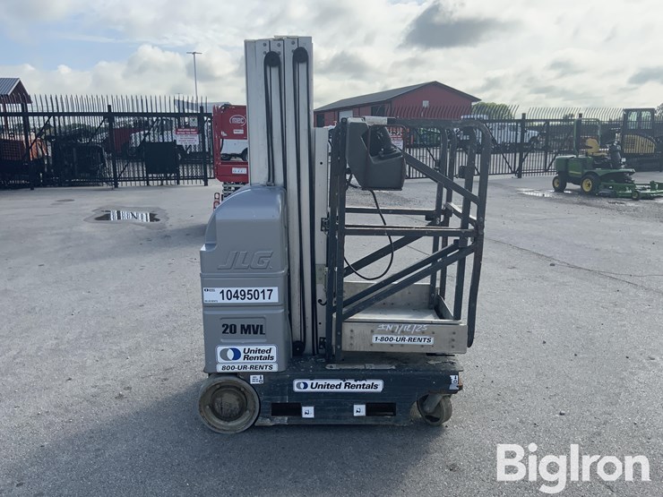 2016-jlg-mvl20-electric-vertical-mast-manlift-image-4