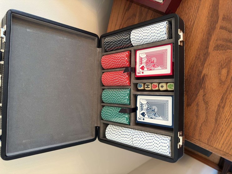 poker-chip-sets-image-2