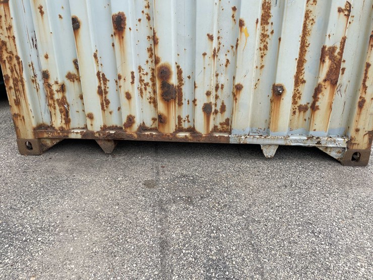 #1359-•-40'-shipping-container-(of)-image-24