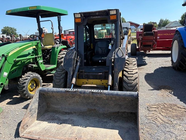 2005-new-holland-ls170-image-3
