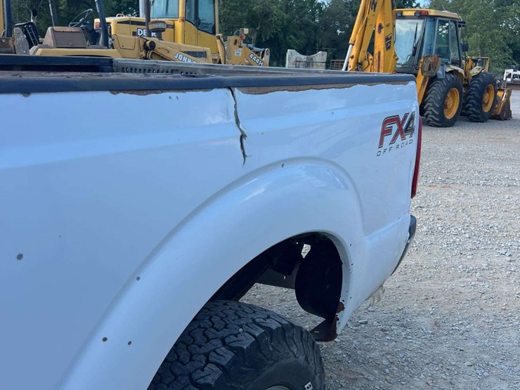 2012-ford-f250-xl-image-14