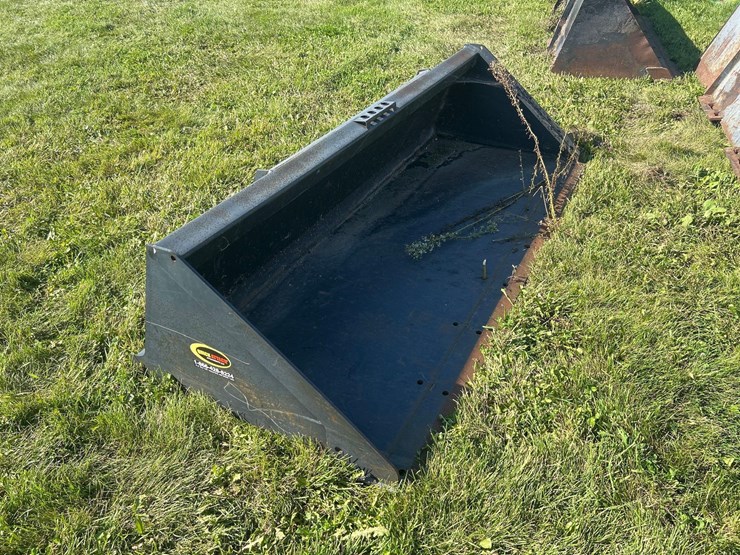utility-bucket-image-5