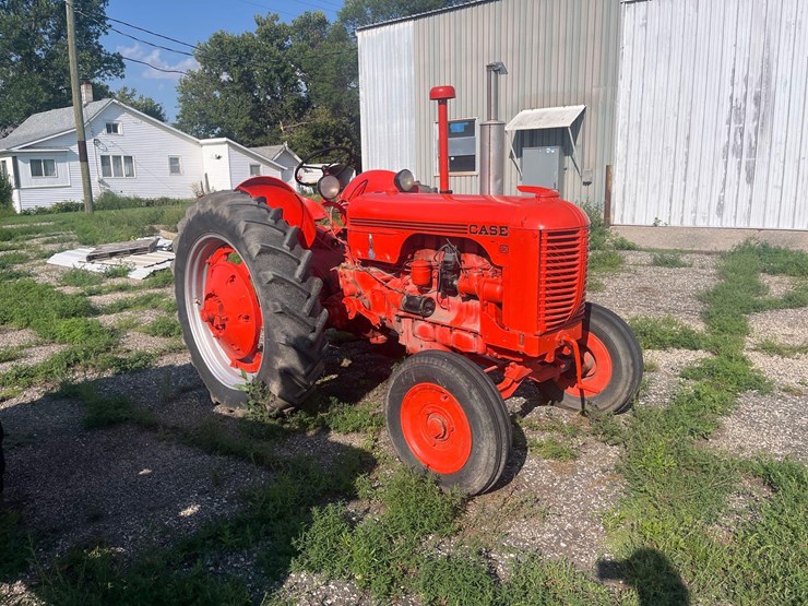 case-dc-tractor-image-1