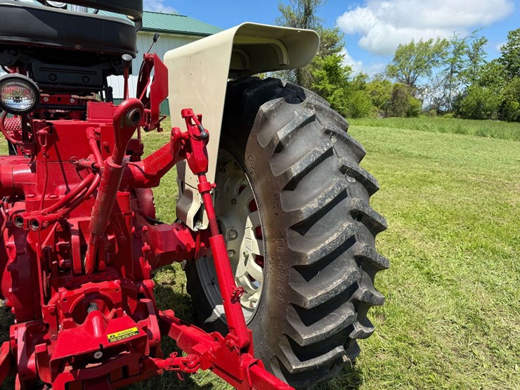 farmall-1206-image-19
