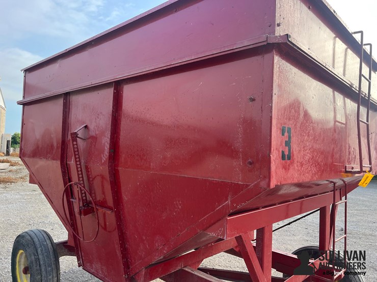 300-bu-gravity-wagon-image-18