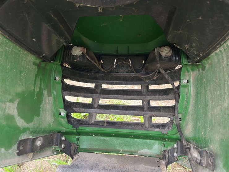 john-deere-x300-image-23