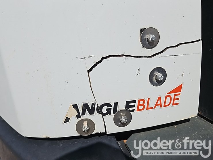 2021-bobcat-e35-image-44