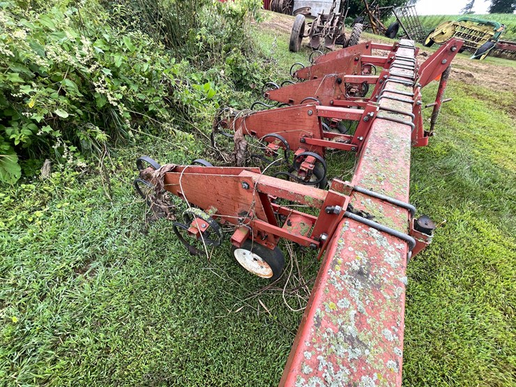 #7461-•-miller-row-crop-cultivator-image-4
