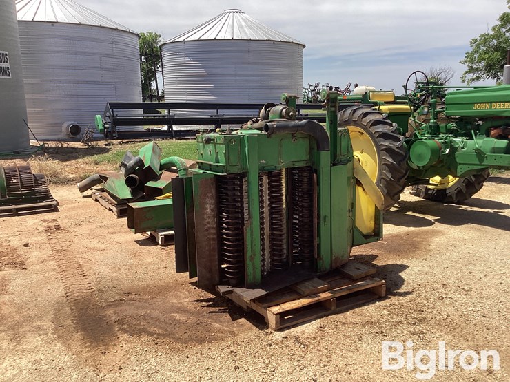 1994-john-deere-12-image-1