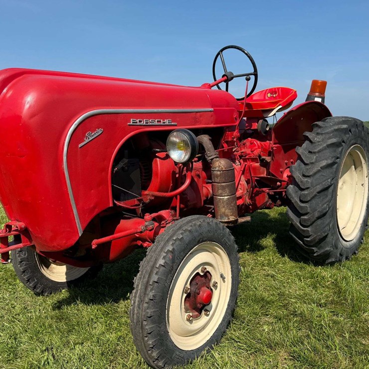 Porsche 2cyl vineyard