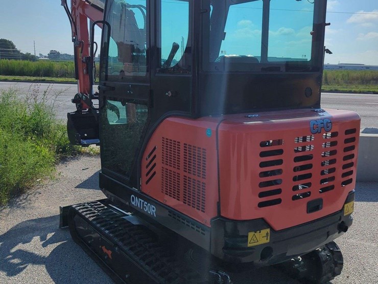 28-hp---cfg-industrial-mini-excavator-enclosed-cab---qnt50r---(2025)-image-8