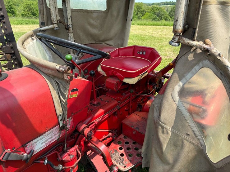 porsche-standard-2-cylinder-1-owner-original-image-31