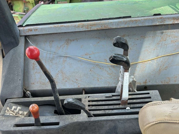 john-deere-4630-image-27