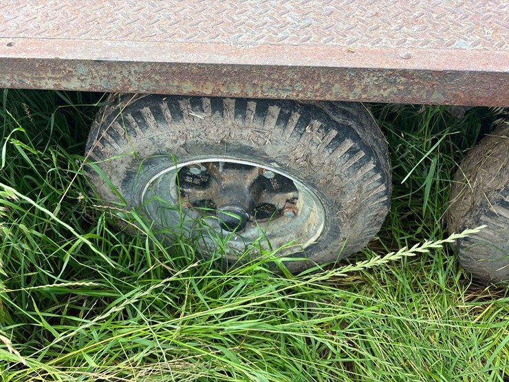 bumper-hitch-18’-deckover-trailer-image-33