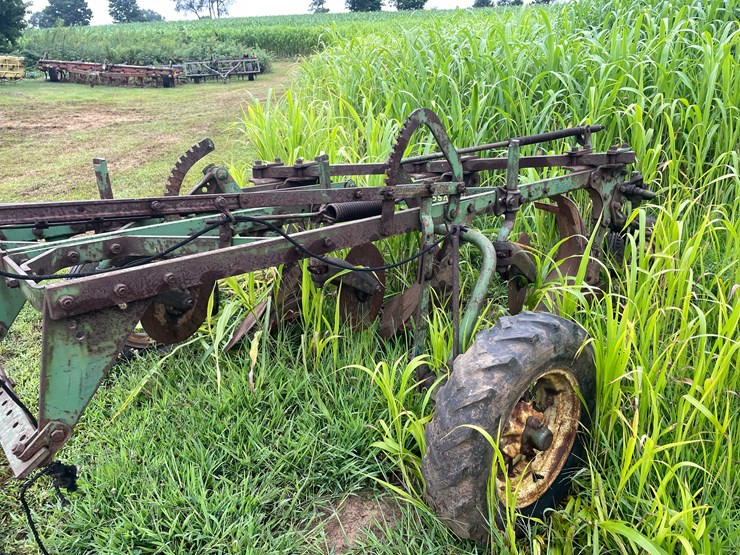 john-deere-60-image-9