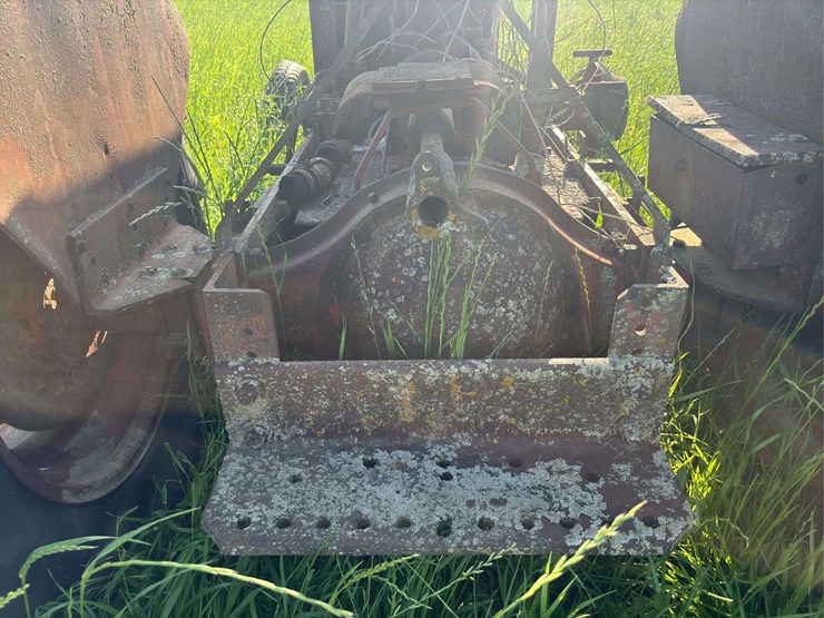 co-op-tractor-image-75